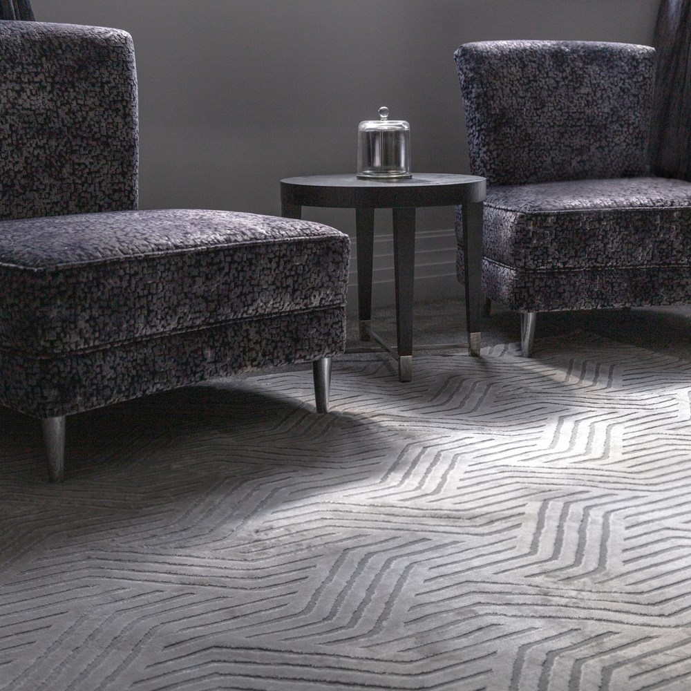 Glaze Data Geometric Modern Rugs in Silver Grey